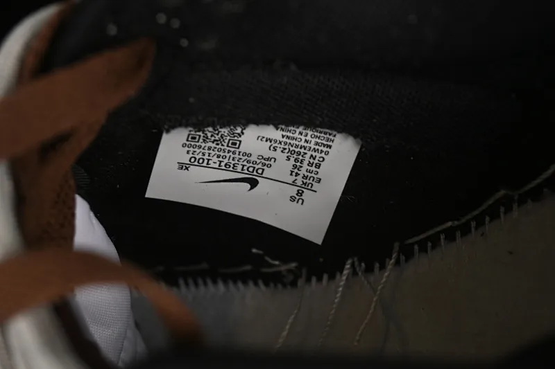 All categories Nk SB Dunk series Nk SB Dunk Low low-top sneakers Nk Dunk Low Caramel three-point sweet High Street Panther Mocha SB strap low-top casual sneakers DD1391-100